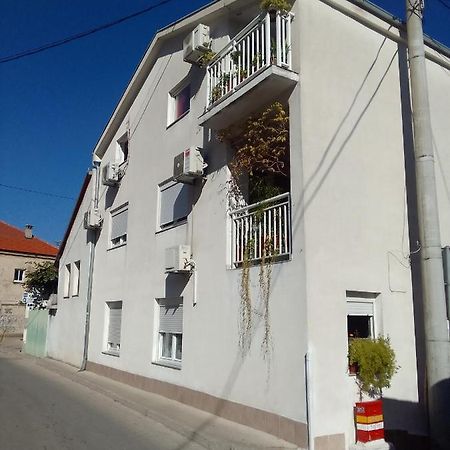 Bed and Breakfast Biba Mostar Exterior foto