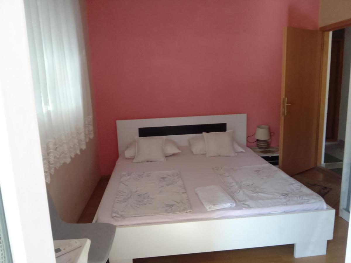 Bed and Breakfast Biba Mostar Exterior foto